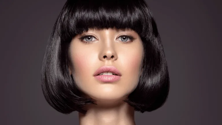 Short Hairdos for Square Faces Women Style Guide 1 Short Hairdos for Square Faces